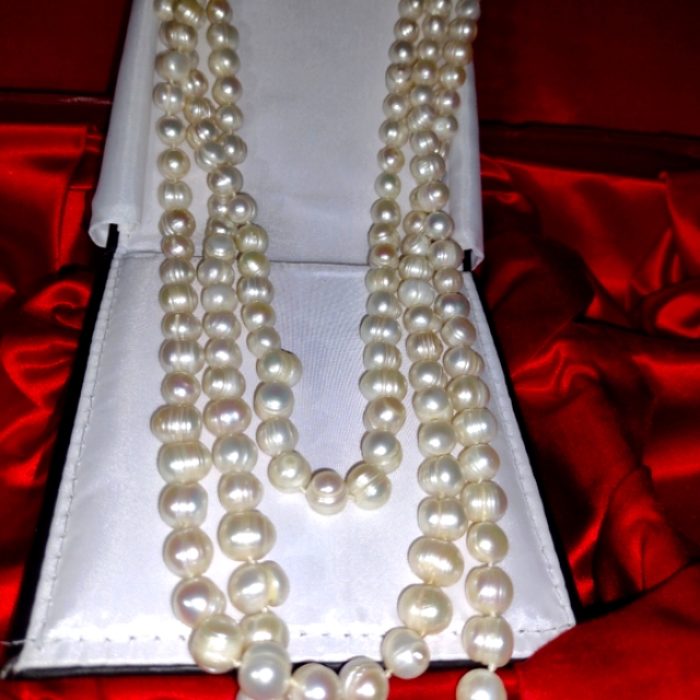 To Russia With Love Knee Length Opera Pearls 42" 9-10mm Hand Knotted